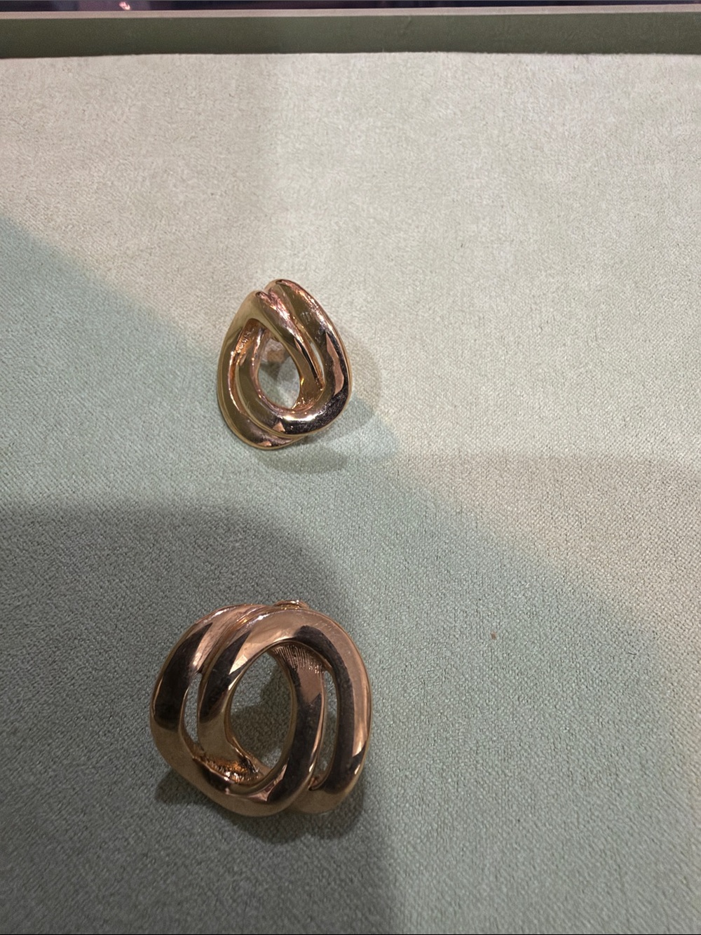 Gold Twisted Loop Women's Earrings - Classic Modern Style